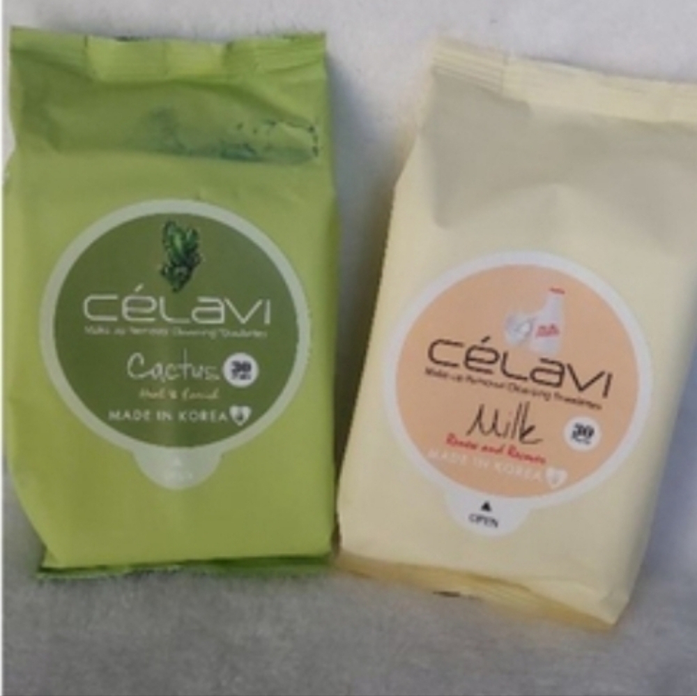 This Is A Good Deal! 2 packs of Korea Célavi Makeup Remover. Cactus & Milk Wipes